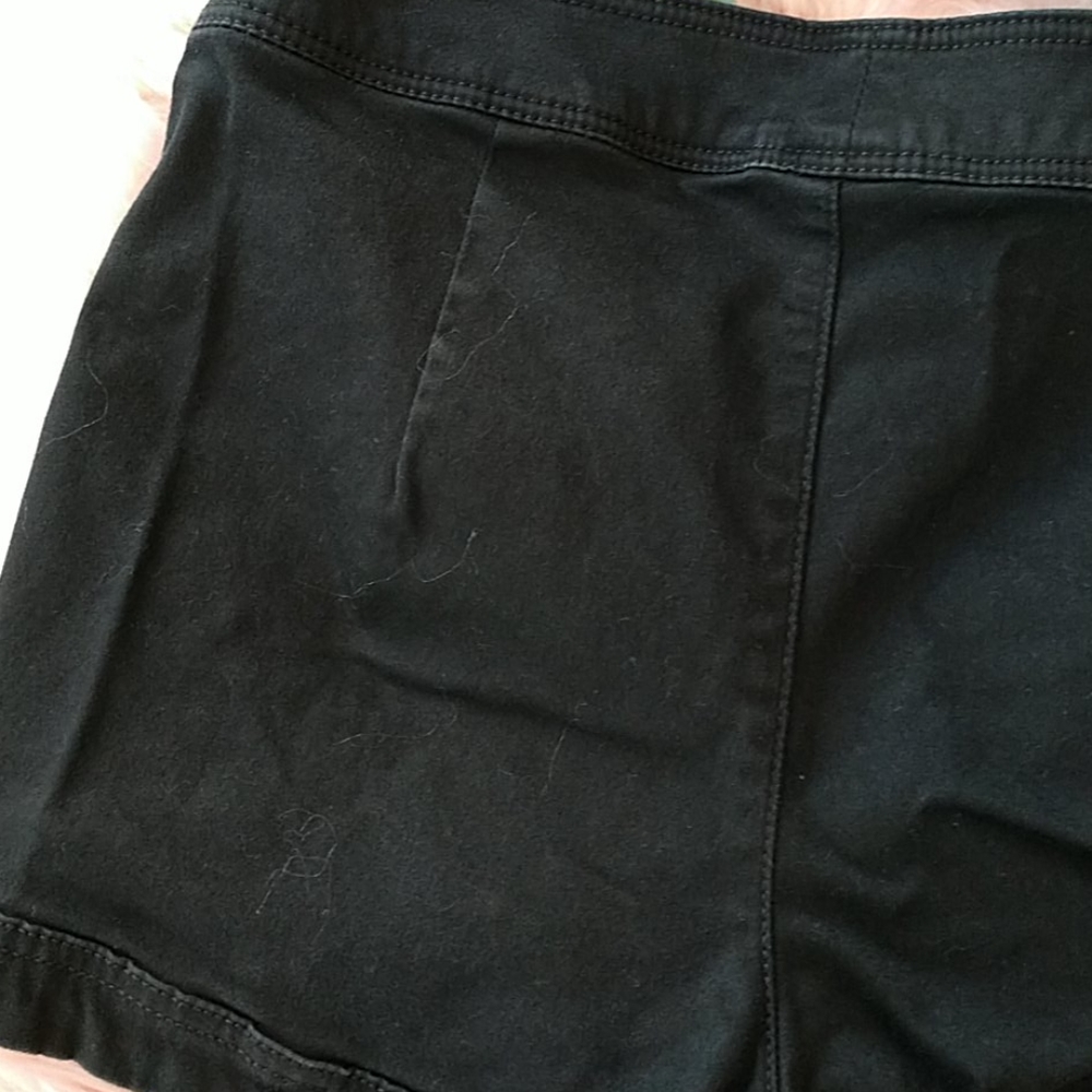 Express Short's - Picture 6 of 8